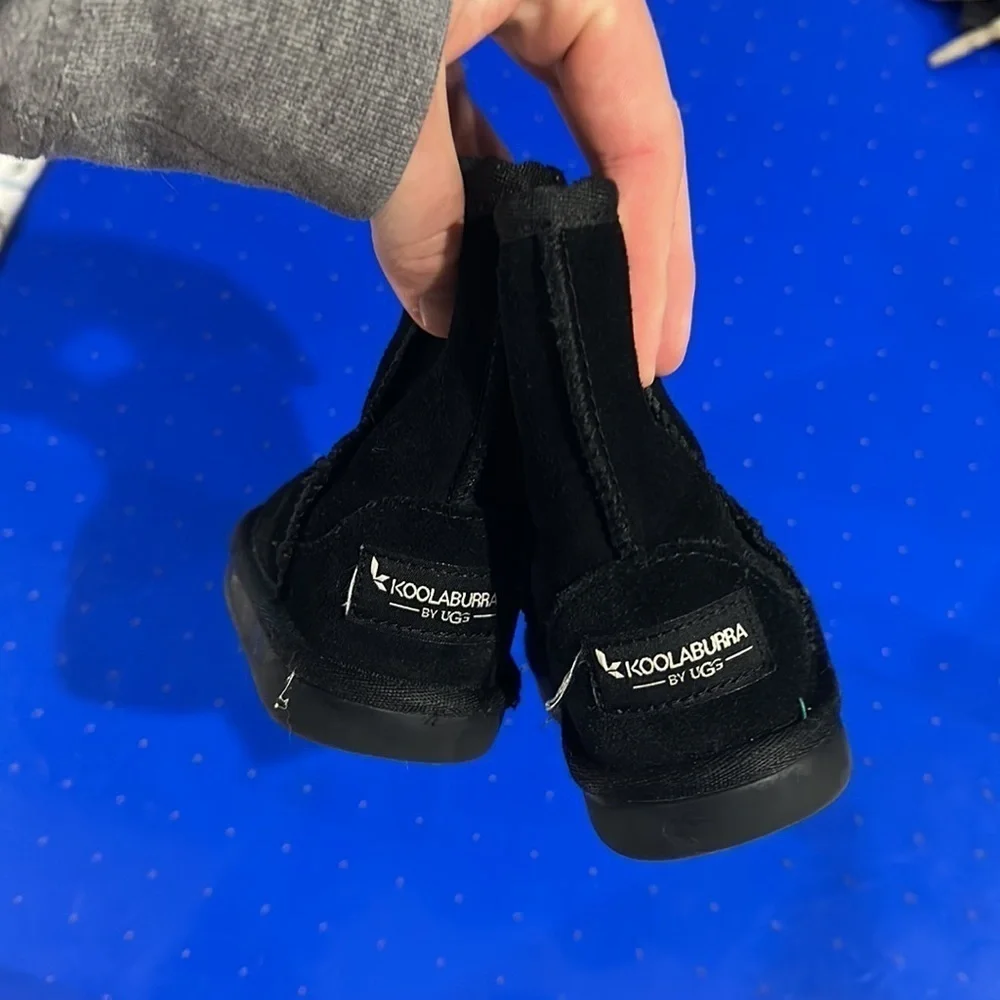 Koolaburra by Uggs size 5 kids
